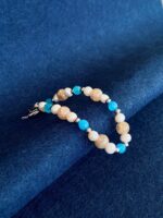 PULSEIRA PEDRAS BEIGE PEARL TURQUOISE PONTO CHIC - Image 3