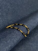 BLACK MINIMAL ACRYL GOLD PONTO CHIC - Image 2