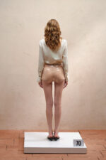 BLUSA CREME EM TRESPASSE ELEH - Image 5