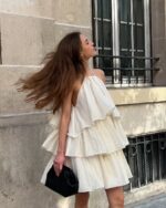 VESTIDO CURTO BEGE COM FOLHOS ELEH - Image 2