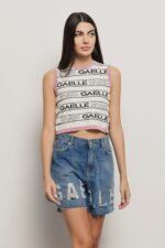 TOP MALHA BRANCO COM CONRASTE ROSA GAELLE PARIS - Image 2