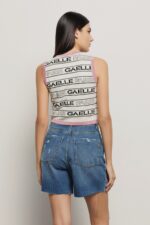 TOP MALHA BRANCO COM CONRASTE ROSA GAELLE PARIS - Image 3
