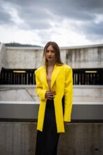 BLAZER CURTO AMARELO GAELLE PARIS - Image 2