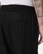 CALÇA CARGO PRETA COM BORDADO ICEBERG MEN - Image 5
