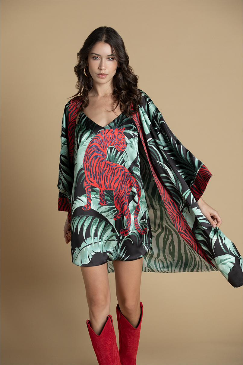 4 (1) KIMONO REVERSIVEL ESTAMPA TROPICAL SAHOCO - Image 1