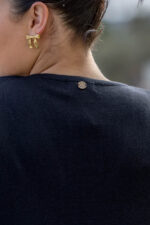 VESTIDO PRETO COM CONTRASTE RUGA - Image 4