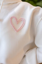 SWEATSHIRT COM CAPUZ LOVE PONTO CHIC - Image 5