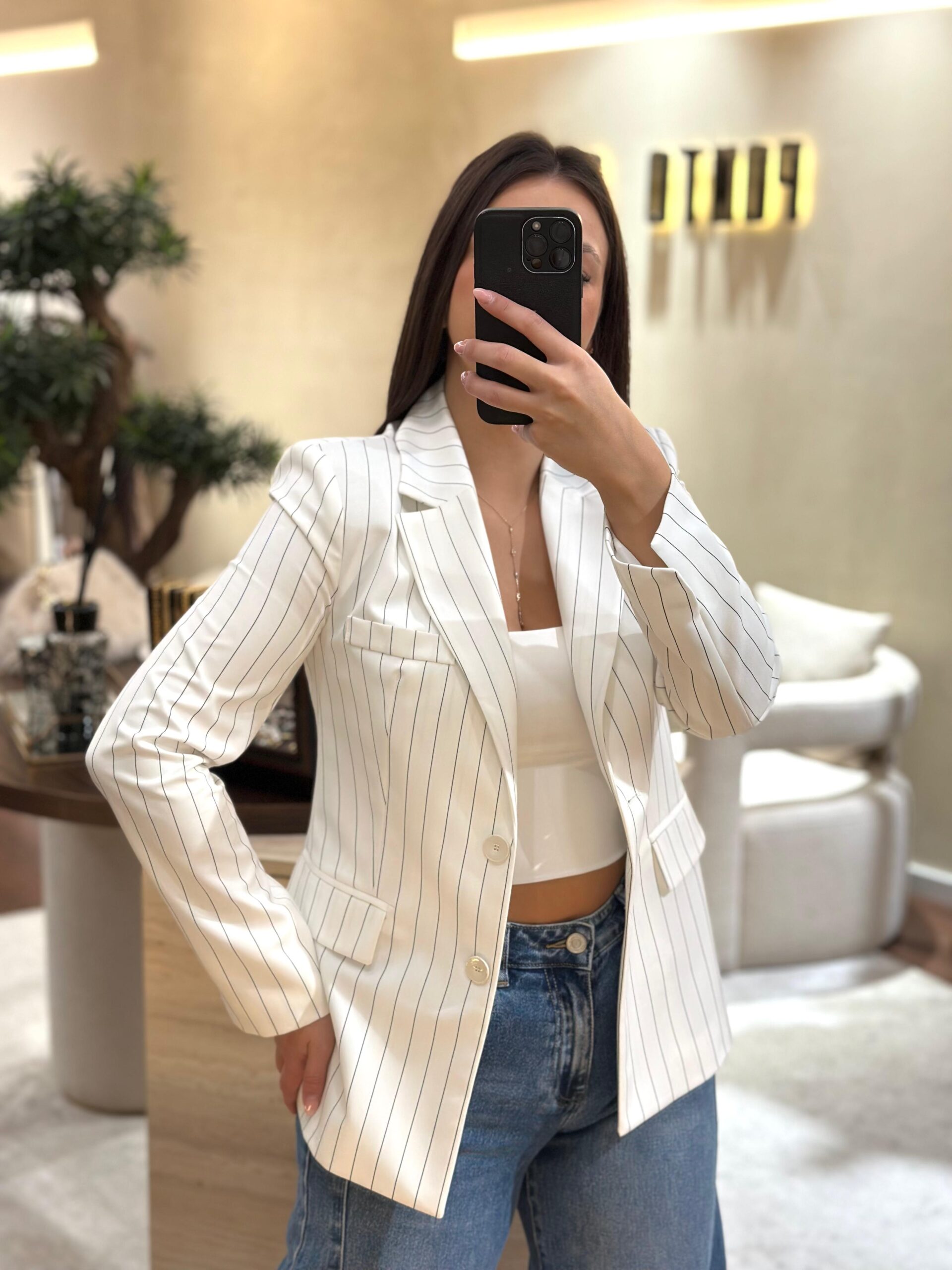 WhatsApp Image 2025-09-20 at 12.18.39 BLAZER RISCAS IMPERIAL - Image 1