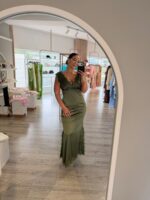 VESTIDO KAKI CETIM COM RENDA NO SECRETS - Image 3