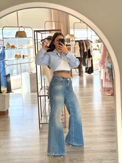 CALÇA DE GANGA COM CINTO ANIMAL PRINT GAELLE PARIS