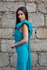 VESTIDO MIDI TURQUESA  ASSIMÉTRICO PONTO CHIC - Image 2