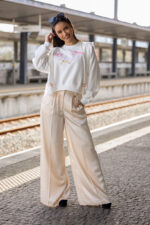 SWEAT BRANCA COM EFEITO MALHA PONTO CHIC - Image 2