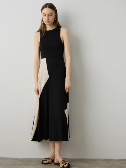 VESTIDO COMPRIDO PRETO COM CONTRASTES BSB