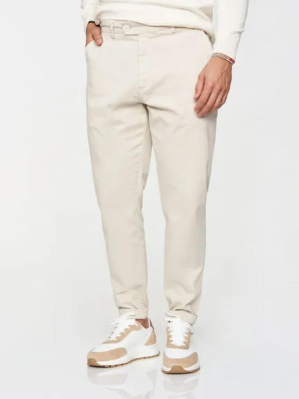 CALÇA CHINO TAPERED BEGE