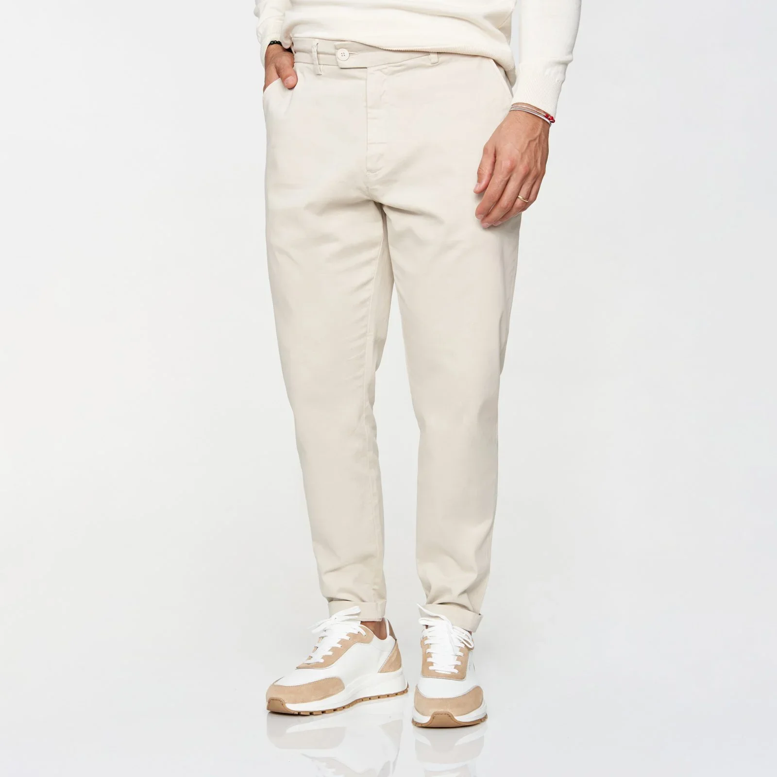 231702003-3 CALÇA CHINO TAPERED BEGE - Image 1