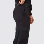 CALÇA CHINO COM BOLSO CARGO PRETA - Image 3