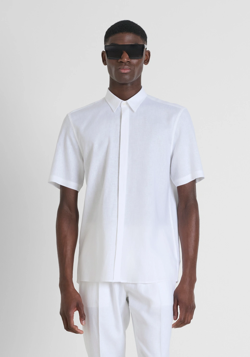 MMSS00194-FA400094-1000_01 CAMISA BRANCA MANGA CURTA ANTONY MORATO - Image 1