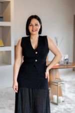 CONJUNTO PRETO COLETE E SAIA - Image 2