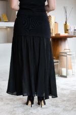 CONJUNTO PRETO COLETE E SAIA - Image 4
