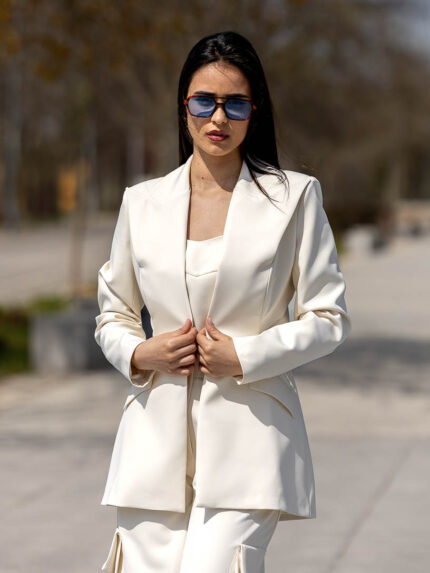 BLAZER ESTRUTURADO COM RECORTES SAHOCO