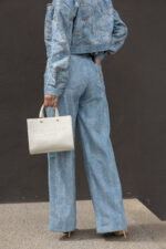 CALÇA JEANS COM BRILHO SAHOCO - Image 2