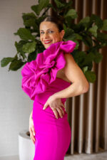 VESTIDO COMPRIDO COM FOLHO ROSA PONTO CHIC - Image 4