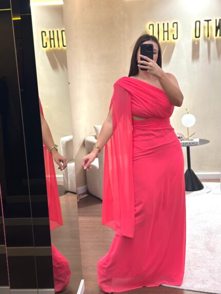 VESTIDO ROSA MANGA UNILATERAL PONTO CHIC