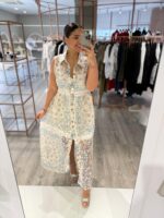 VESTIDO CAMISEIRO TECIDO BORDADO PONTO CHIC - Image 2