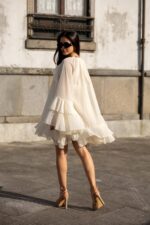 VESTIDO CRU FLUIDO COM FOLHOS PONTO CHIC - Image 2