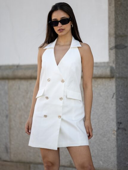 VESTIDO CURTO BRANCO COM BOTÕES NA FRENTE PONTO CHIC