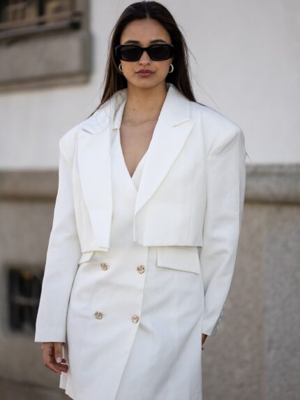 BLAZER CURTO BRANCO PONTO CHIC