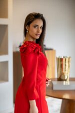 VESTIDO COMPRIDO VERMELHO COM APLICAÇÃO PONTO CHIC - Image 2