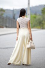 PANTALONA AMARELA COM MACHOS NA FRENTE PONTO CHIC - Image 2