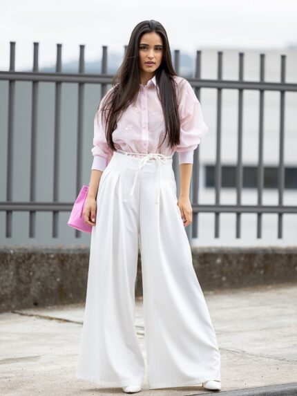PANTALONA BRANCA COM MACHOS NA FRENTE PONTO CHIC