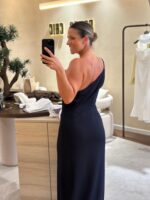 VESTIDO COMPRIDO AZUL COM APLICAÇÃO JIJIL - Image 2