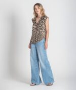 BLUSA ANIMAL PRINT RUGA - Image 2