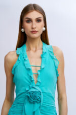 VESTIDO CURTO TURQUESA COM FOLHOS NO SECRETS - Image 8