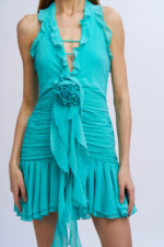 VESTIDO CURTO TURQUESA COM FOLHOS NO SECRETS - Image 9