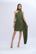 VESTIDO VERDE COM BRILHOS E FAIXA NO SECRETS
