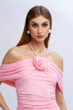 VESTIDO CURTO ROSA COM FLOR NO SECRETS - Image 6