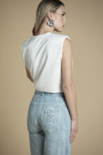 T-SHIRT BRANCA COM OMBREIRAS SAHOCO - Image 3
