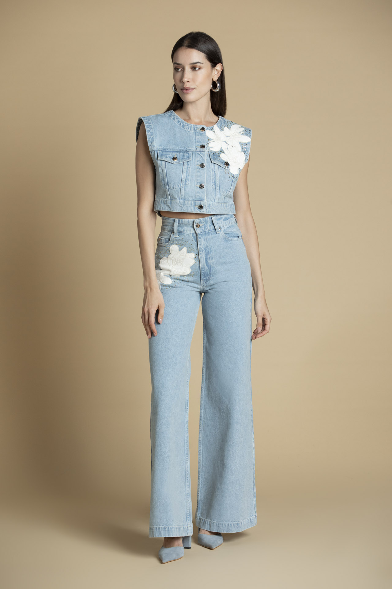 ab-3806-t-internet-size CALÇA DE GANGA COM BORDADOS SAHOCO - Image 1