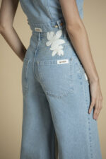 CALÇA DE GANGA COM BORDADOS SAHOCO - Image 4