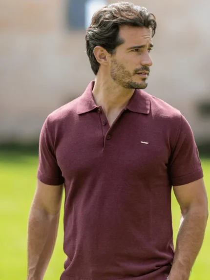 POLO TRICOT LISO COM BOTÕES BORGONHA ZOLF