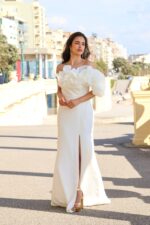 VESTIDO COMPRIDO BRANCO COM FOLHO PONTO CHIC - Image 2