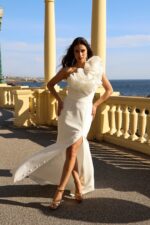 VESTIDO COMPRIDO BRANCO COM FOLHO PONTO CHIC - Image 3