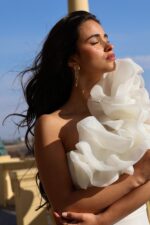 VESTIDO COMPRIDO BRANCO COM FOLHO PONTO CHIC - Image 6