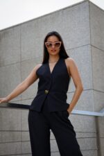 CONJUNTO PRETO PANTALONA E COLETE PONTO CHIC - Image 2