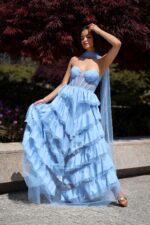 VESTIDO COMPRIDO AZUL COM FOLHOS NO SECRETS - Image 2