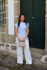 PANTALONA BRANCA COM PREGAS PONTO CHIC